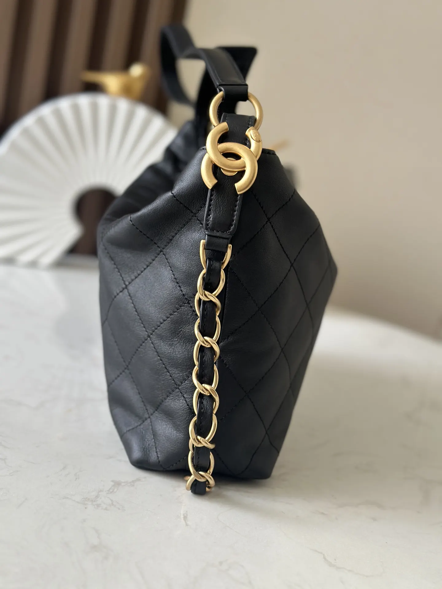 Chanel 小牛皮Hobo腋下包 單肩背(數字2) Chanel 小牛皮Hobo腋下包 單肩背(數字2)
