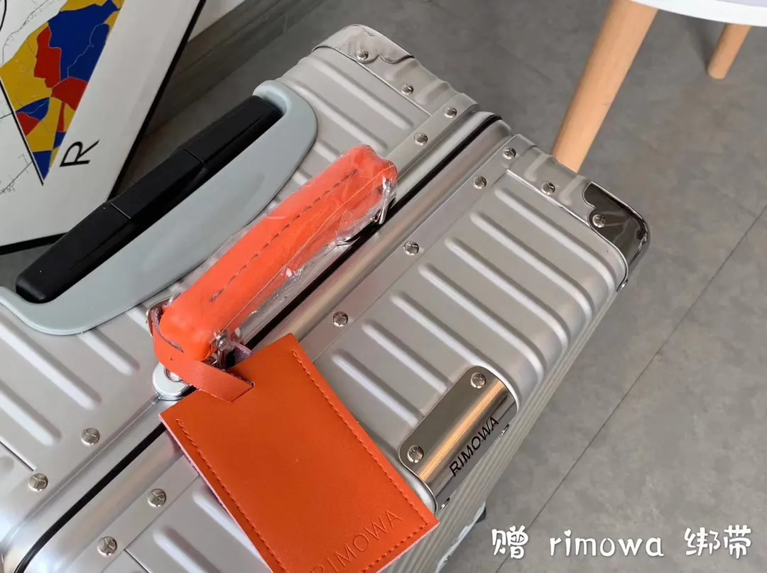 Silver Suitcase Travel Lightweight