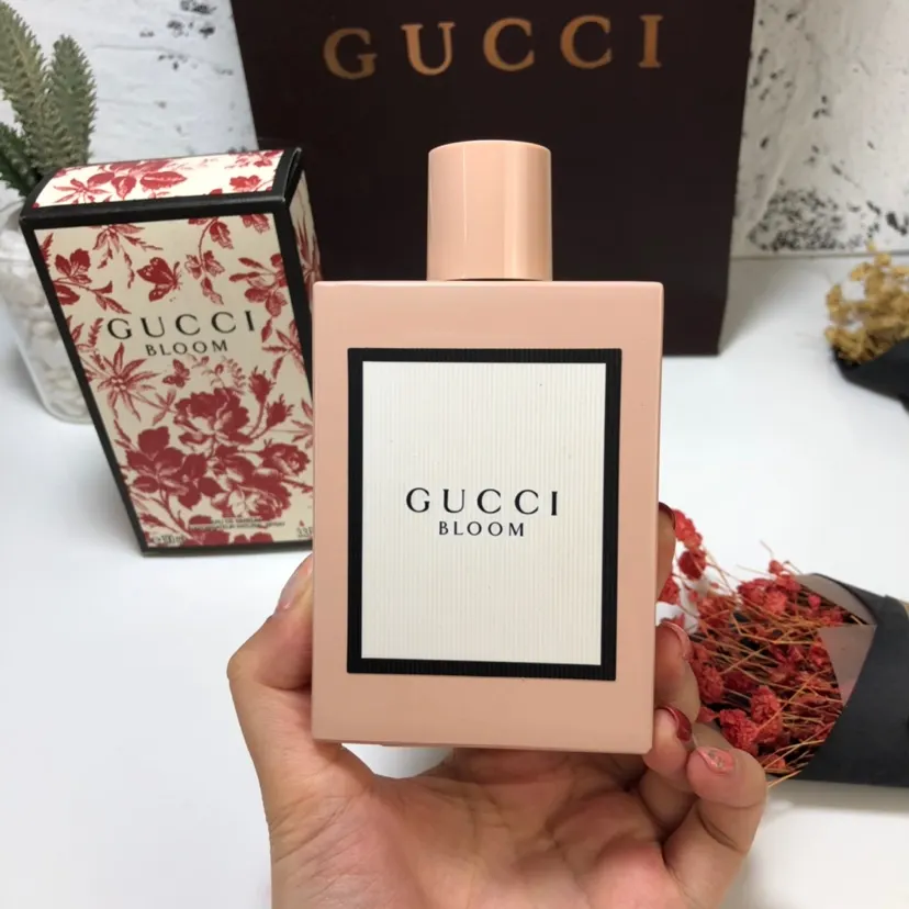 Gucci Bloom 花悅系列紅色花卉女士香水禮盒