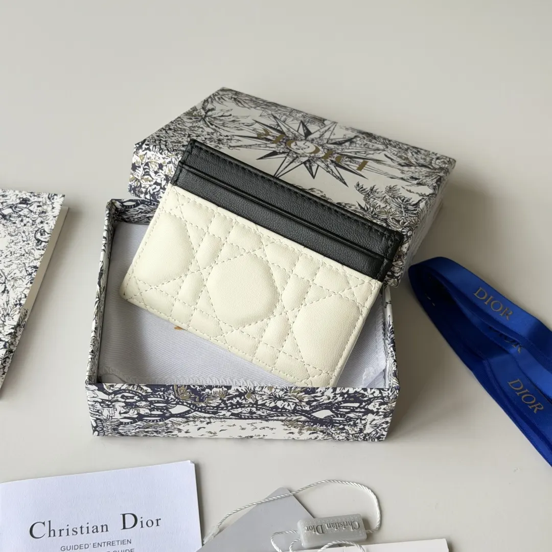 Dior 白色羊皮迷你化妆包 手拿收纳