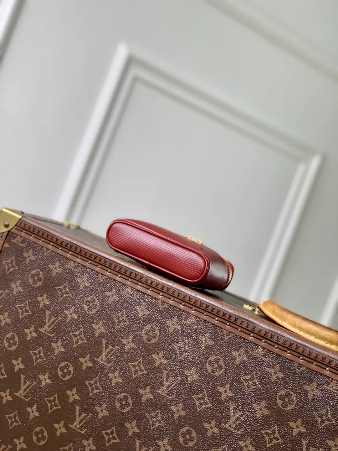 LV 紅色 酒紅 Mo手提包 通勤手提款