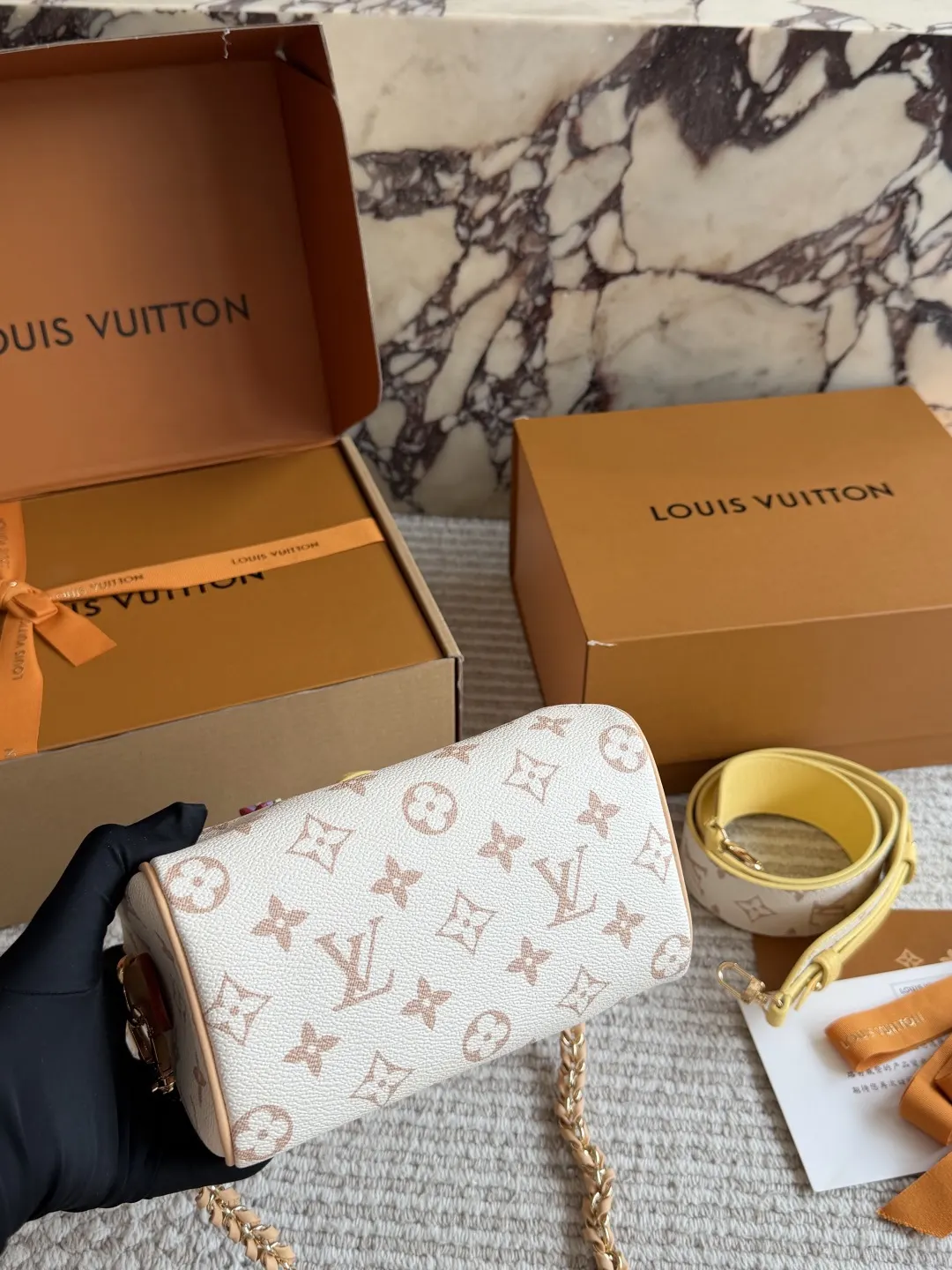 LV Speedy 枕头包 小枕头包 密封 对NANO 旅行包 大容量旅行款