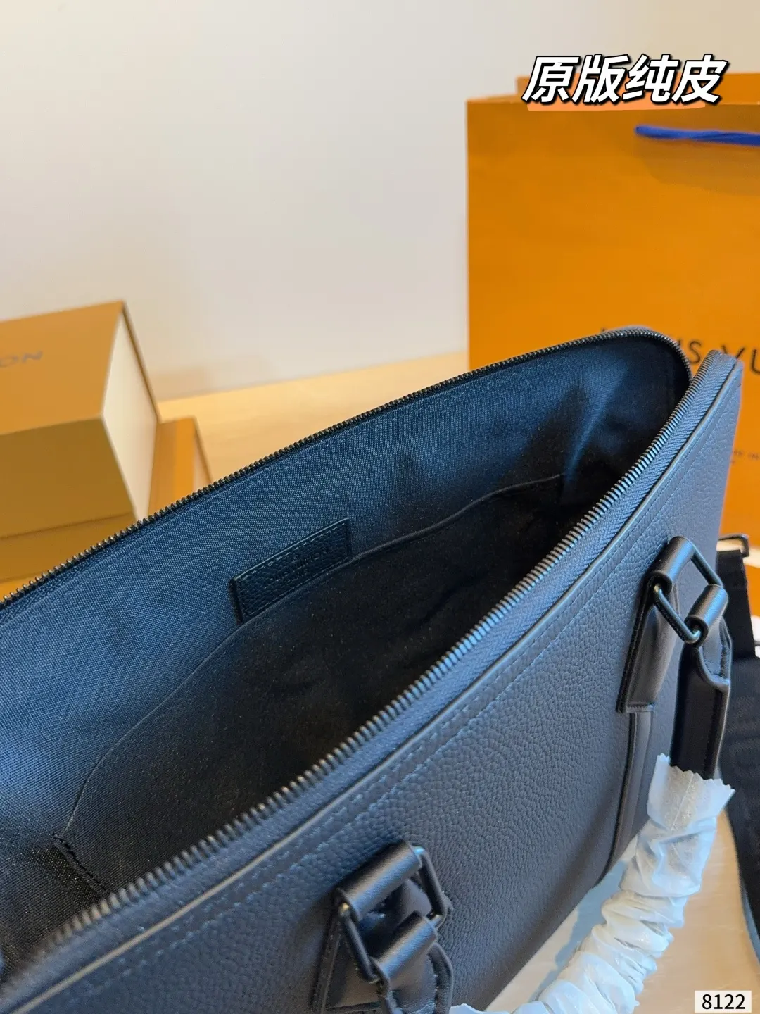 Louis Vuitton Crossbody Bag Lightweight