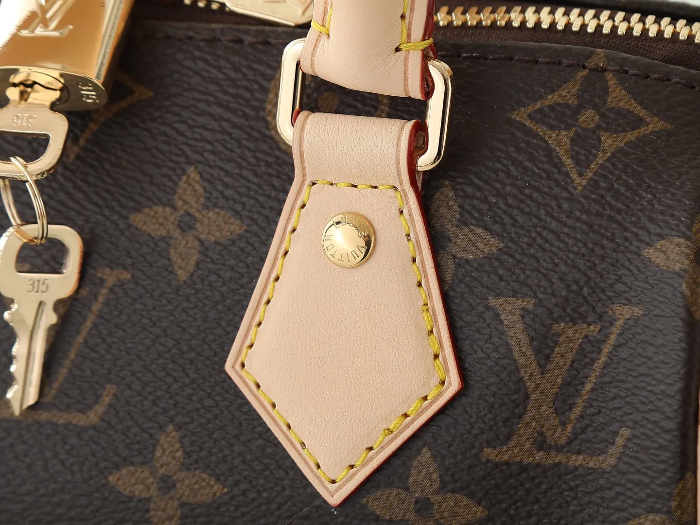 LV Speedy classic Monogram, travel bag, large-capacity travel model Image 6 LV Speedy classic Monogram, travel bag, large-capacity travel model Image 6