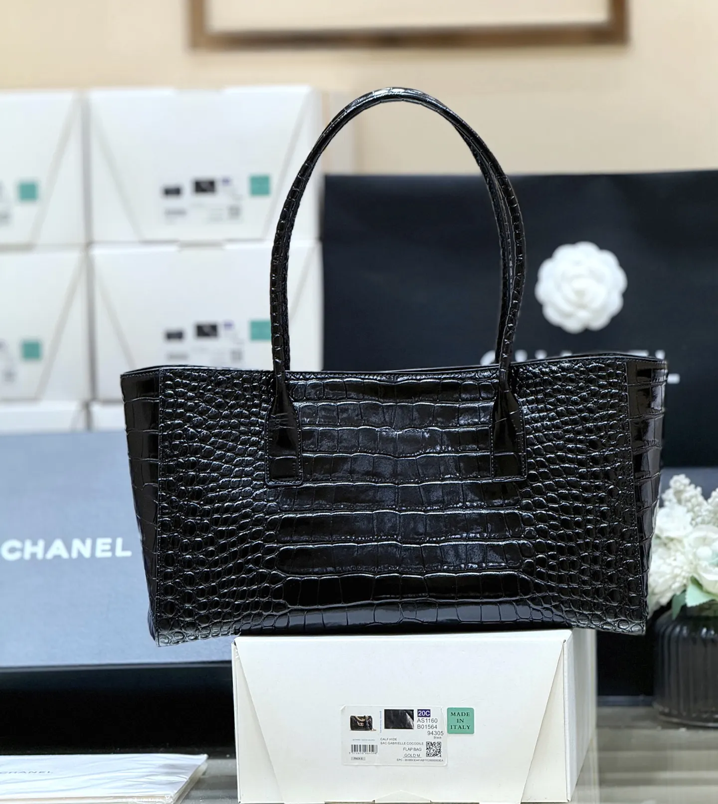 小牛皮 春夏系列 购入 愉快 Chane 托特包 大容量托特款