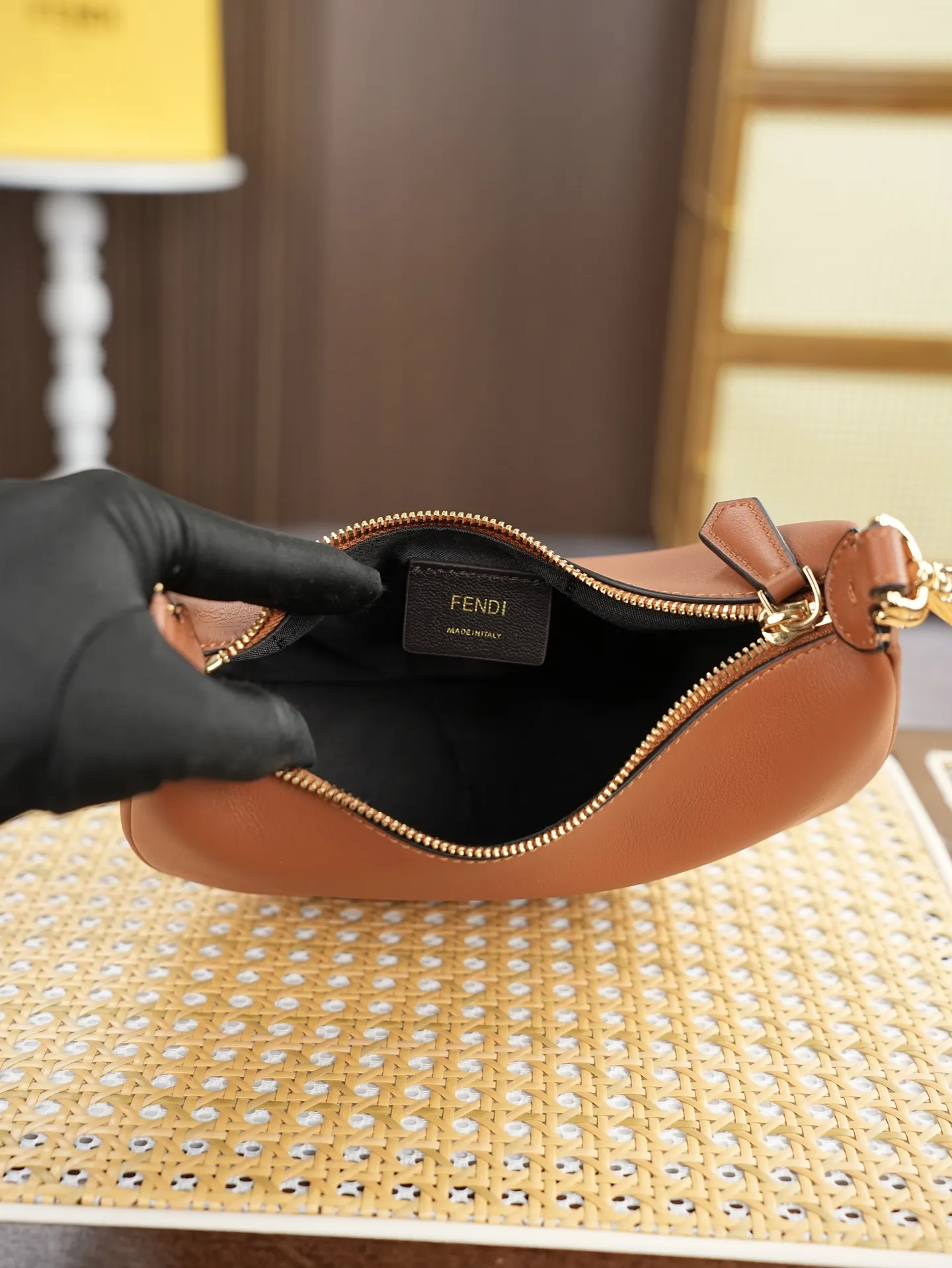 Hobo Shoulder Bag Vintage