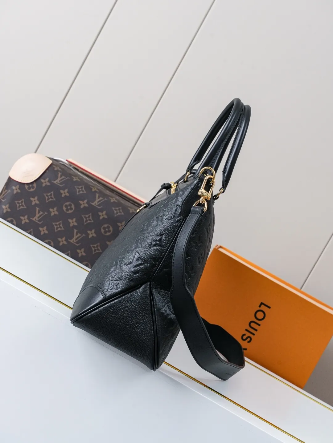 Gold Tote Bag Leather