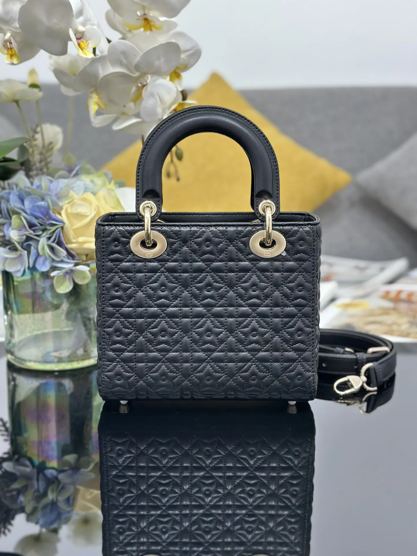 Dior Lady Dior Lady 黑色羊皮手袋 手提斜挎 复古