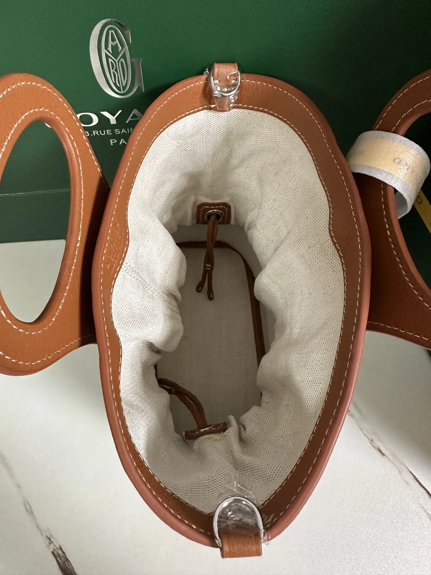 Goyard 棕色 小牛皮 單肩包 日常單肩背款