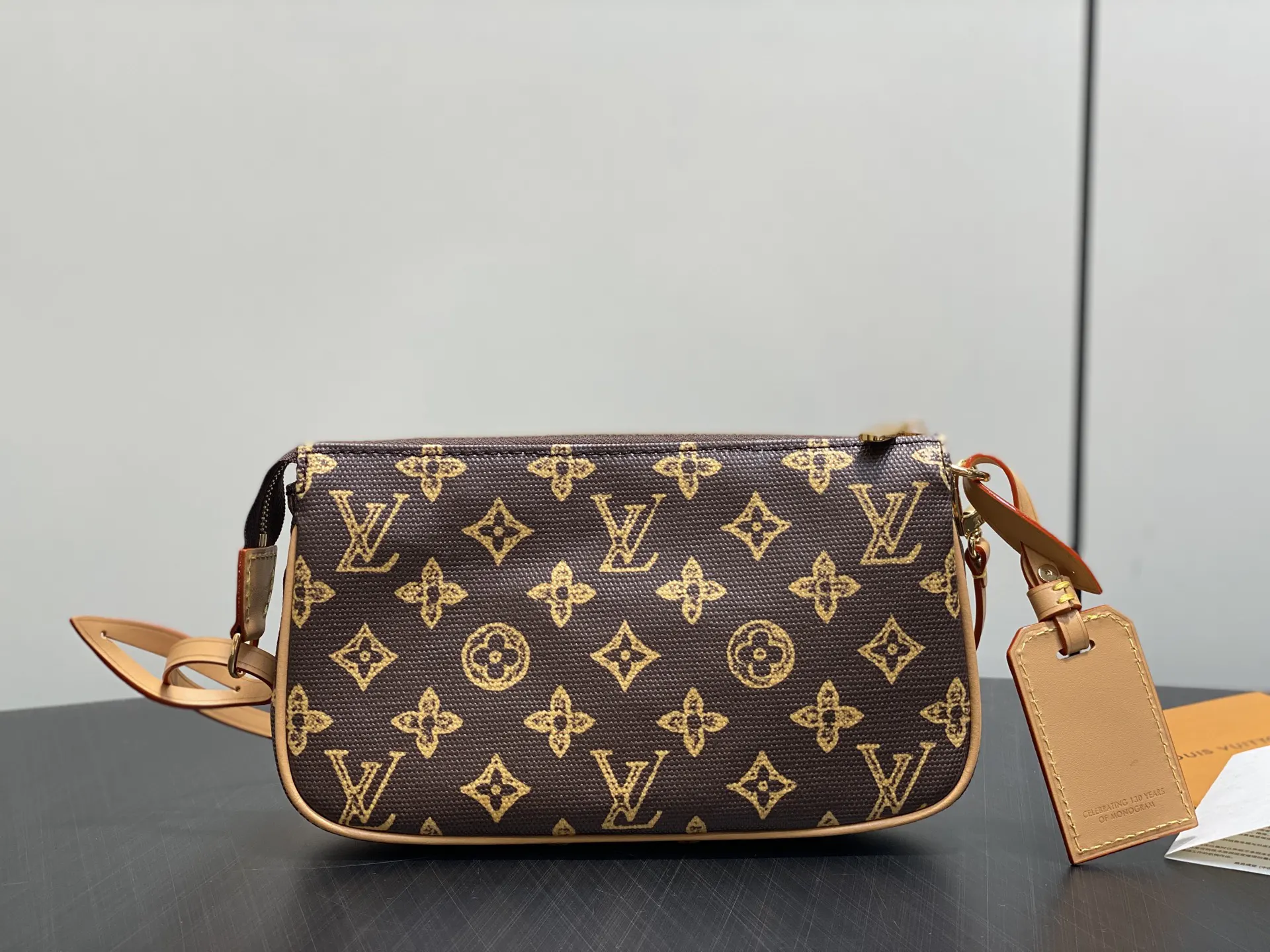 LV 棕色 老花 Mo旅行包 大容量旅行款