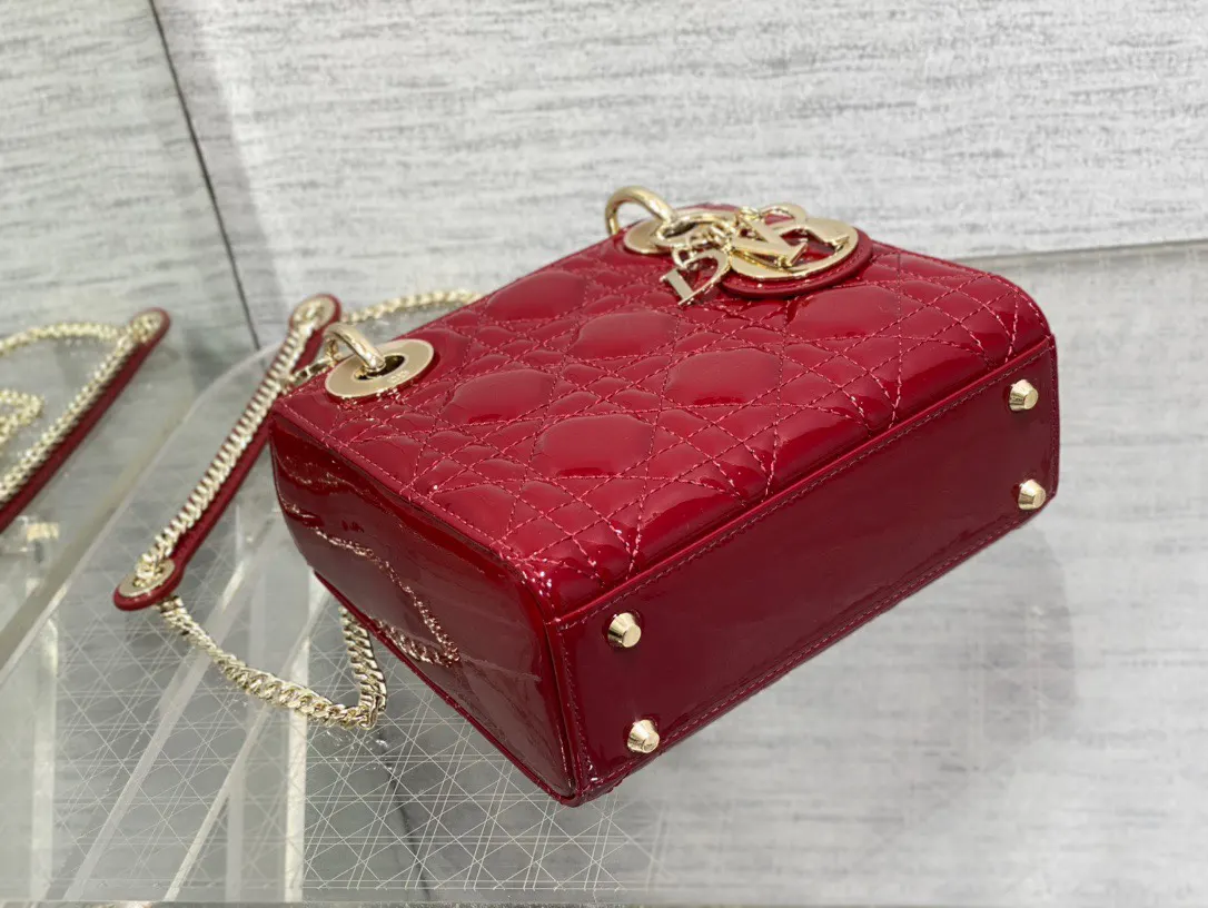 Dior Lady Dior Lady 酒红色藤格纹手提斜挎包 珠光