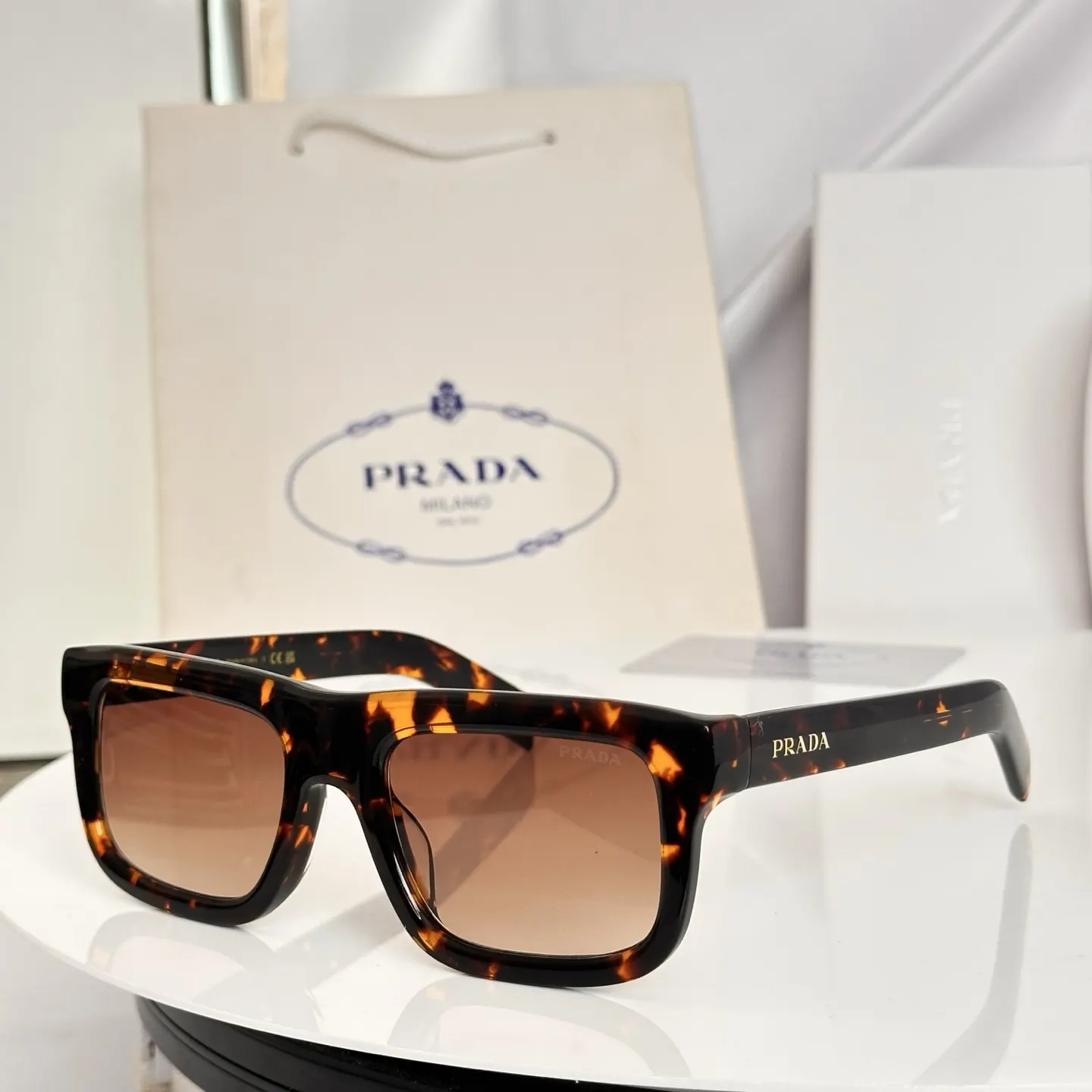 Prada SPRD11S 太阳眼镜 时尚遮阳 太阳镜