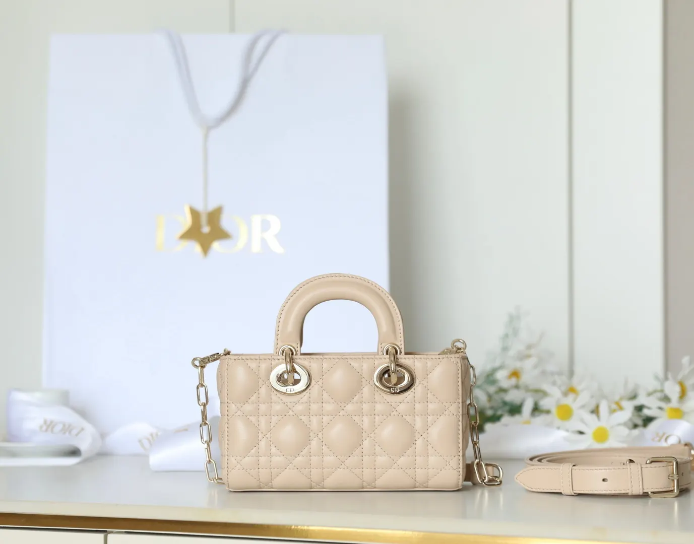 Dior Lady 手提包 米色