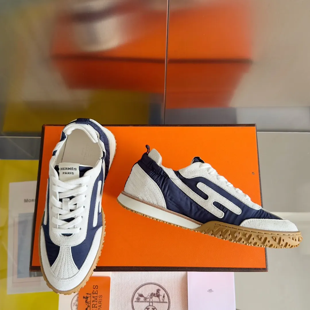 Hermès Sneakers