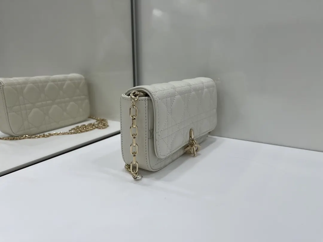 Dior Lady 羊皮 鏈條包 精致鏈條款