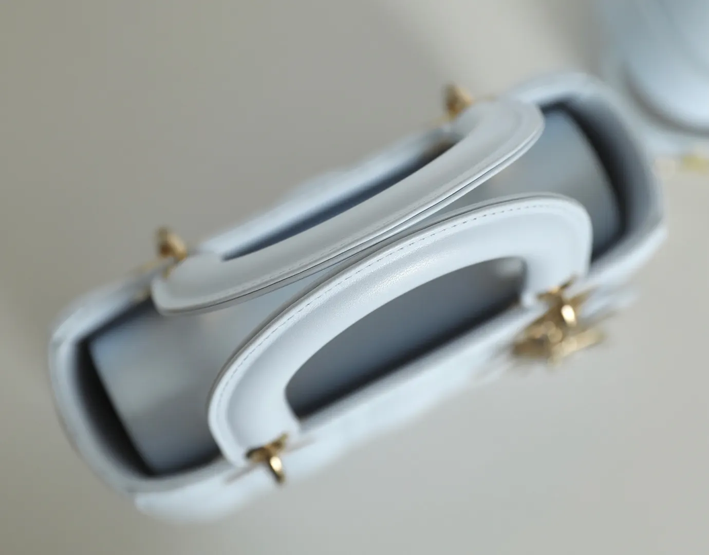 Dior Cannage藤格纹 冰川蓝羊皮手袋 手提斜挎