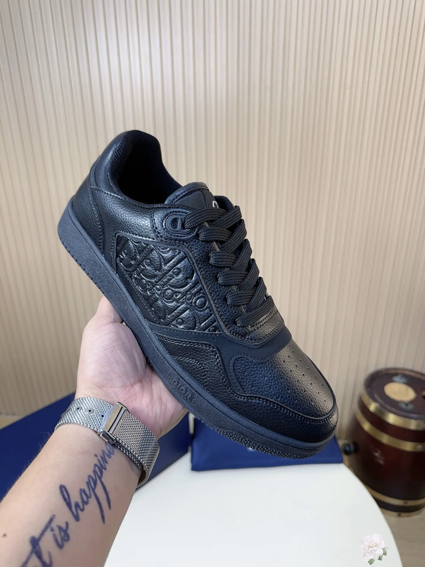 Dior 小牛皮運動鞋 舒適(數字6) Dior 小牛皮運動鞋 舒適(數字6)