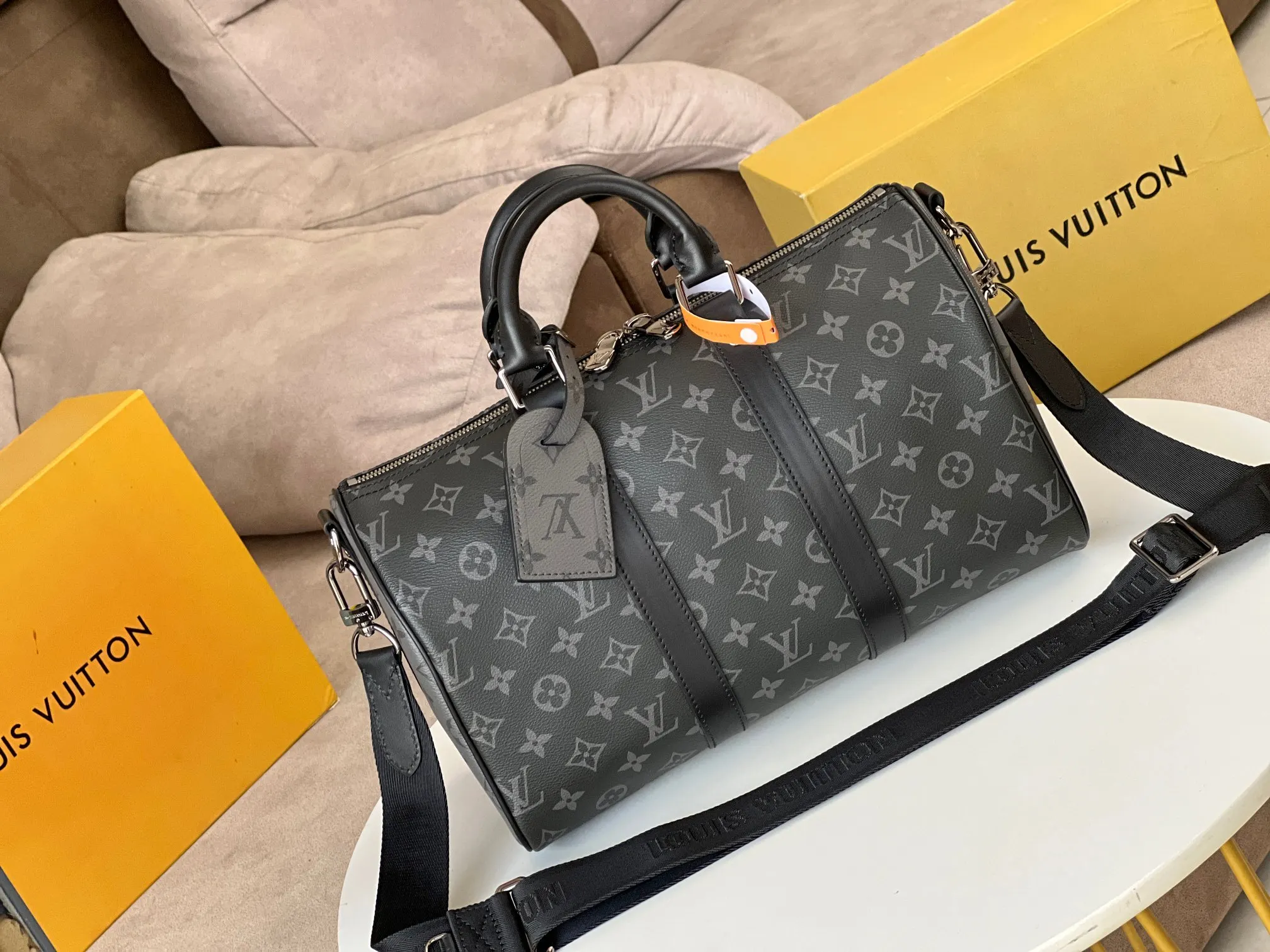 Black Fashion Item Travel Canvas