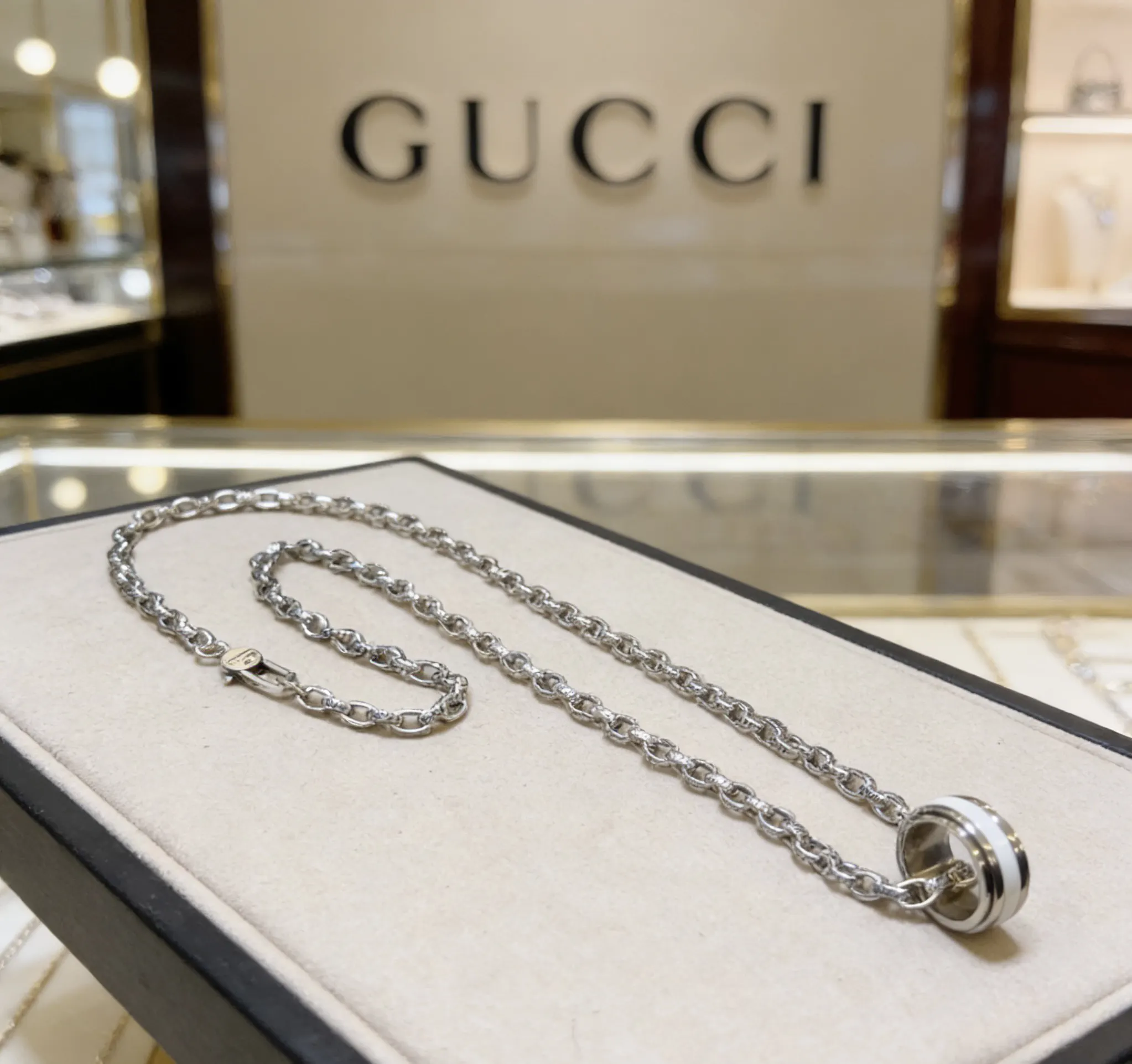 Gucci Chain Bag Shoulder Messenger Image 7 Gucci Chain Bag Shoulder Messenger Image 7