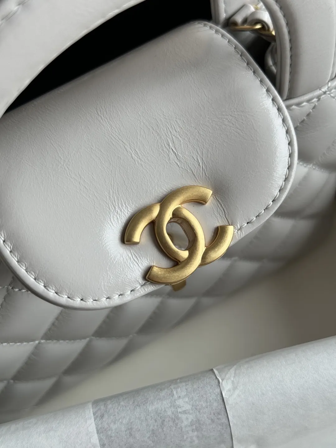 Chain Bag Leather