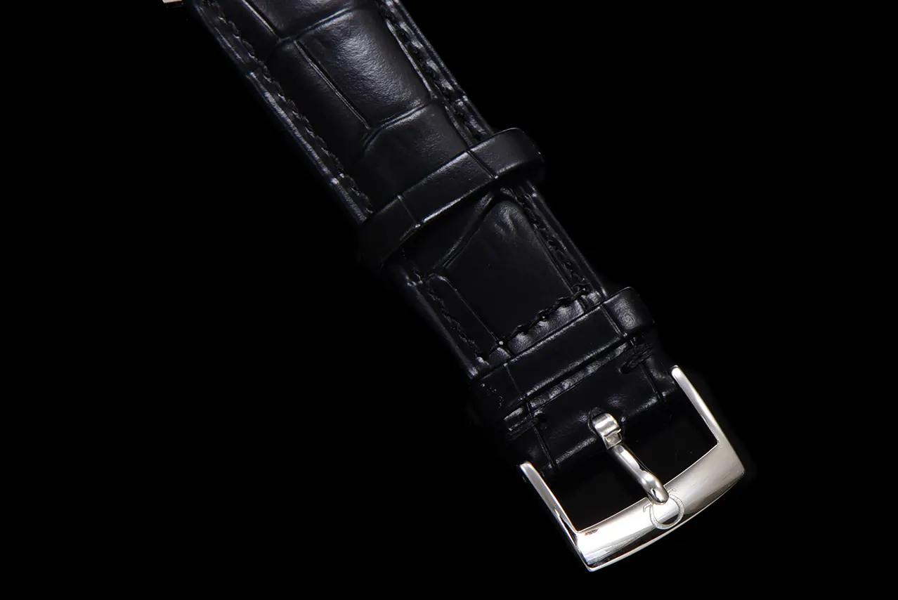 Watch Classic Image 9 Watch Classic Image 9