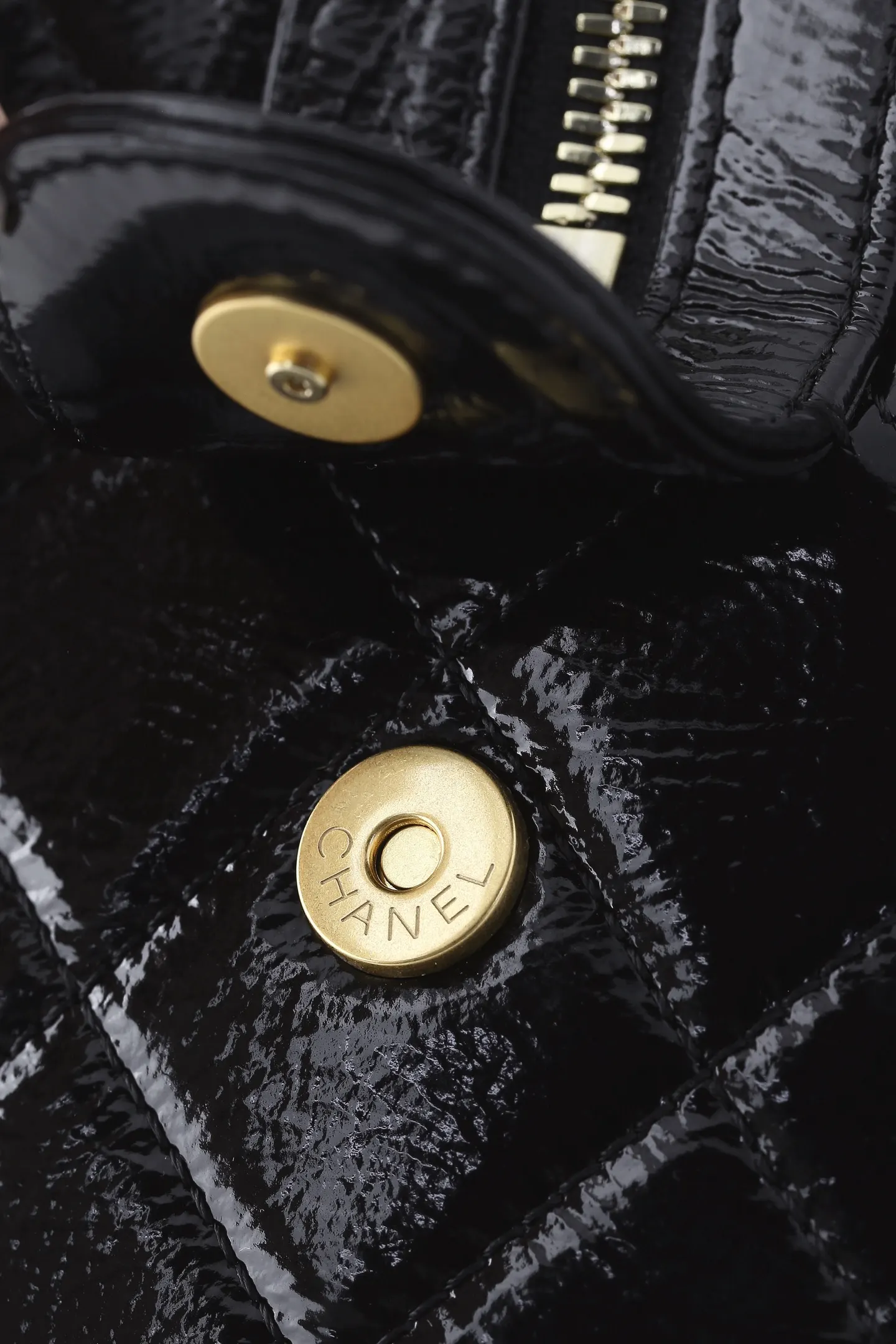 Crossbody Bag Lightweight Premium Leather