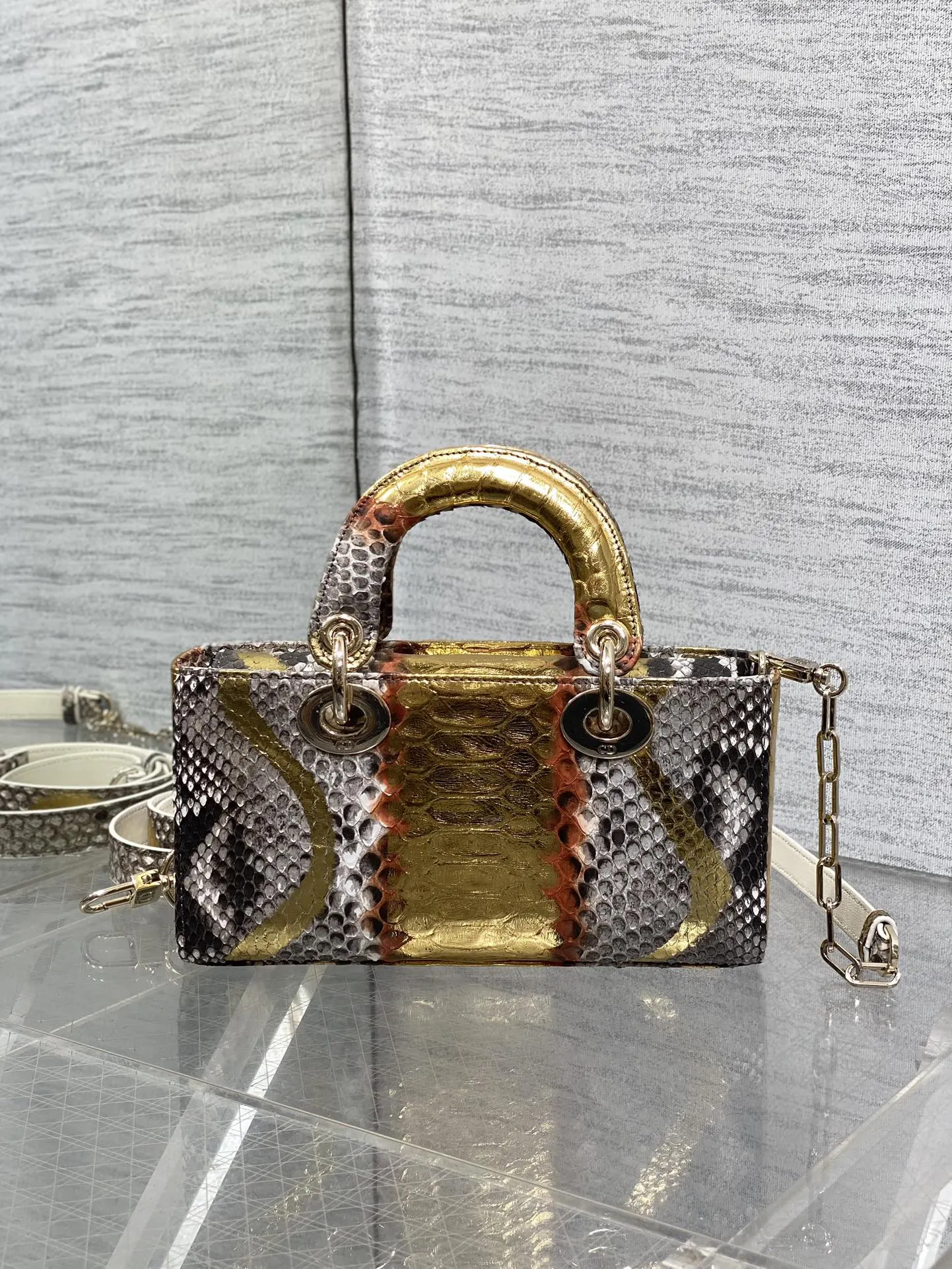 Dior 进口 蛇皮横款戴妃包 Lady横版戴妃珍稀蛇皮闪亮 手提包 通勤手提款
