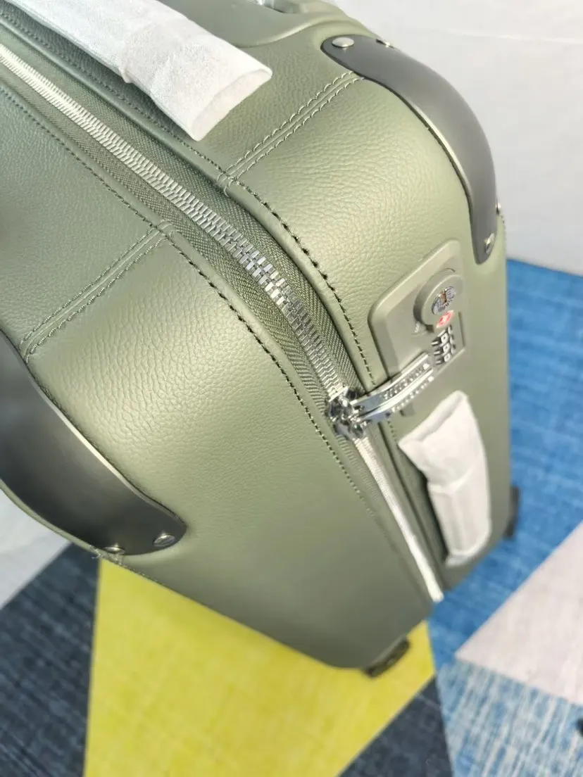 黑色 藍色 牛皮 玫瑰 Rimowa全牛皮款 distinct系 行李箱 旅行拉杆款 輕便出行款