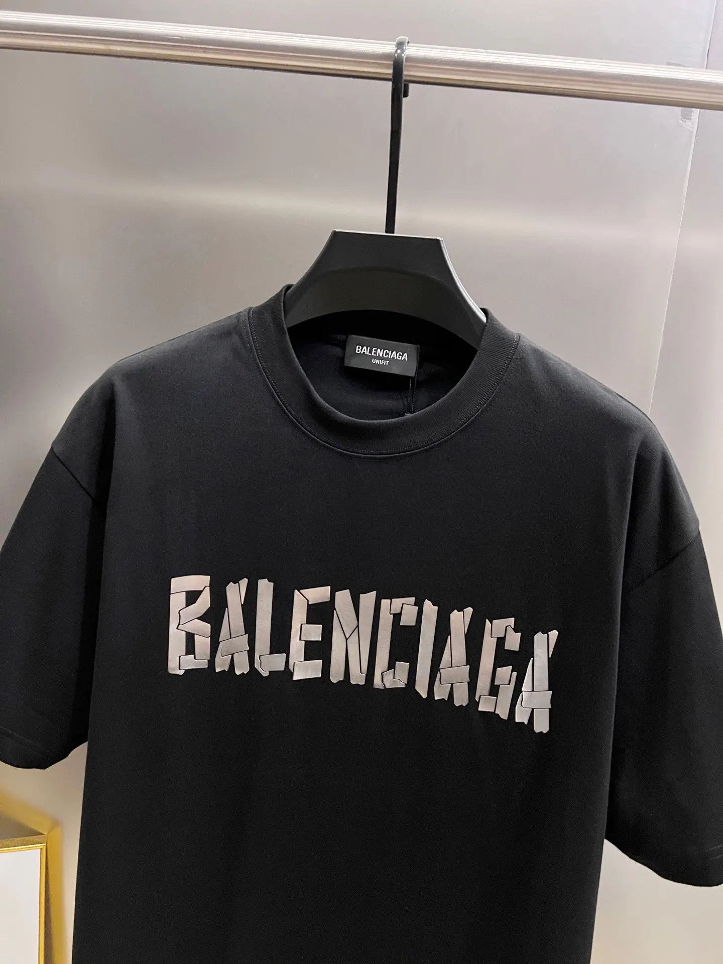 Balenciaga 黑色 Logo 短袖T恤 宽松休閒(數字9) Balenciaga 黑色 Logo 短袖T恤 宽松休閒(數字9)