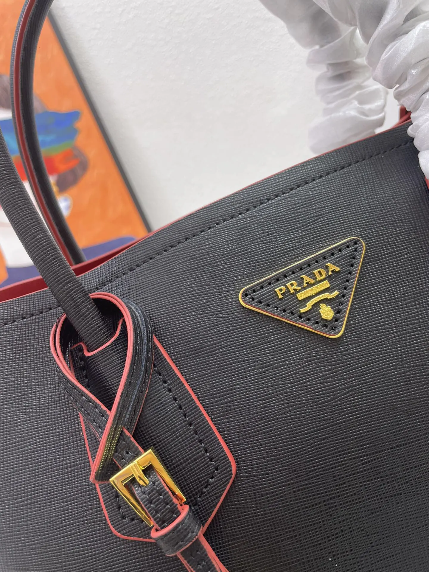 Prada Saffiano Tote Bag Lightweight Leather