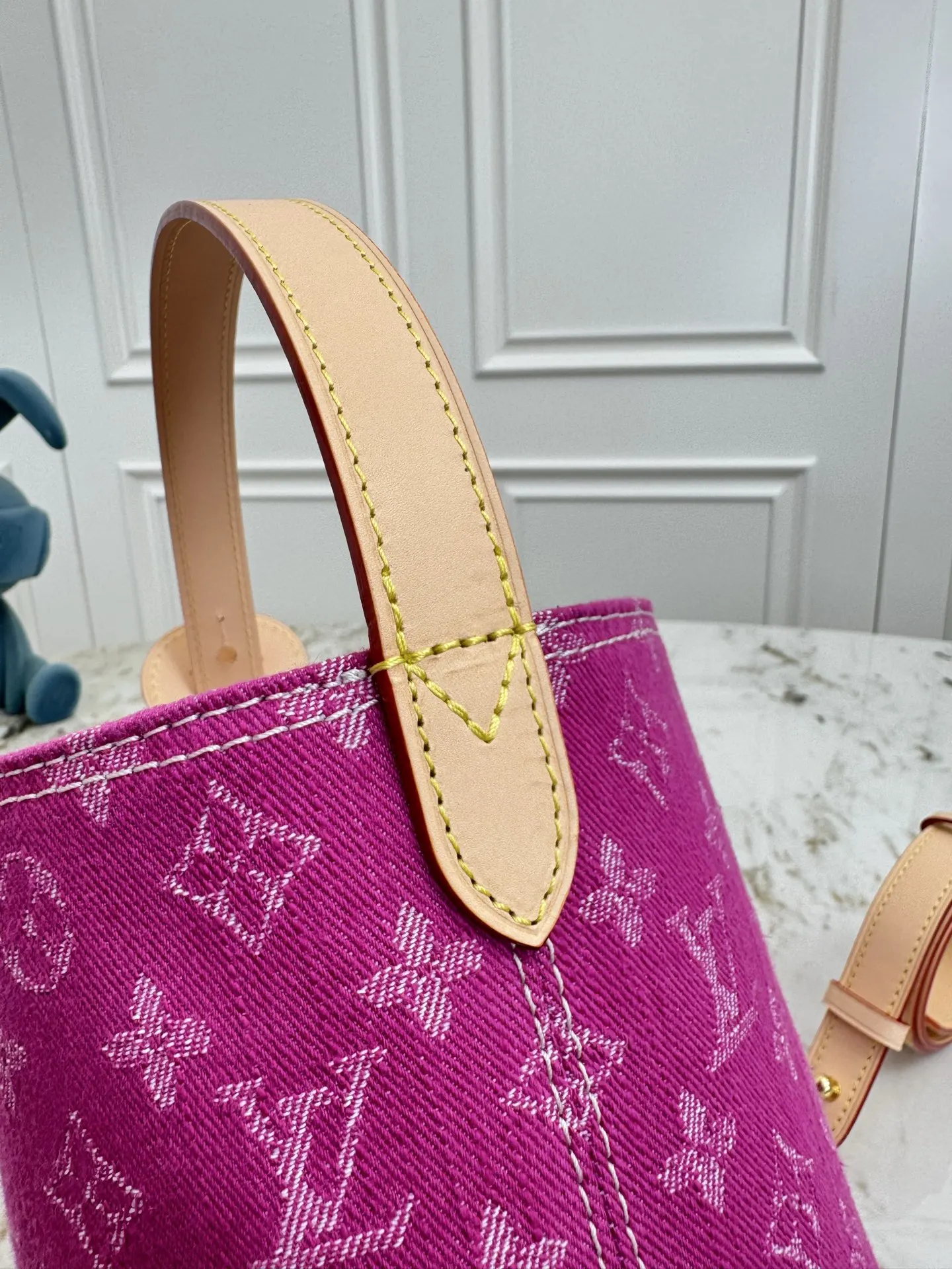 Louis Vuitton M27626 红色 皮革 手提包