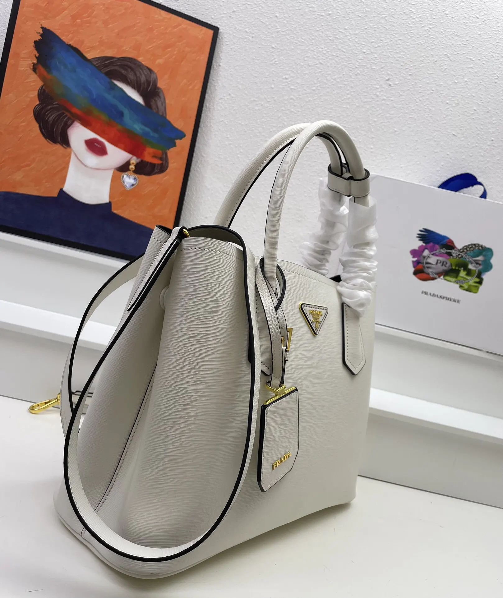 Prada Saffiano 十字纹牛皮 购物袋 輕便实用 托特包