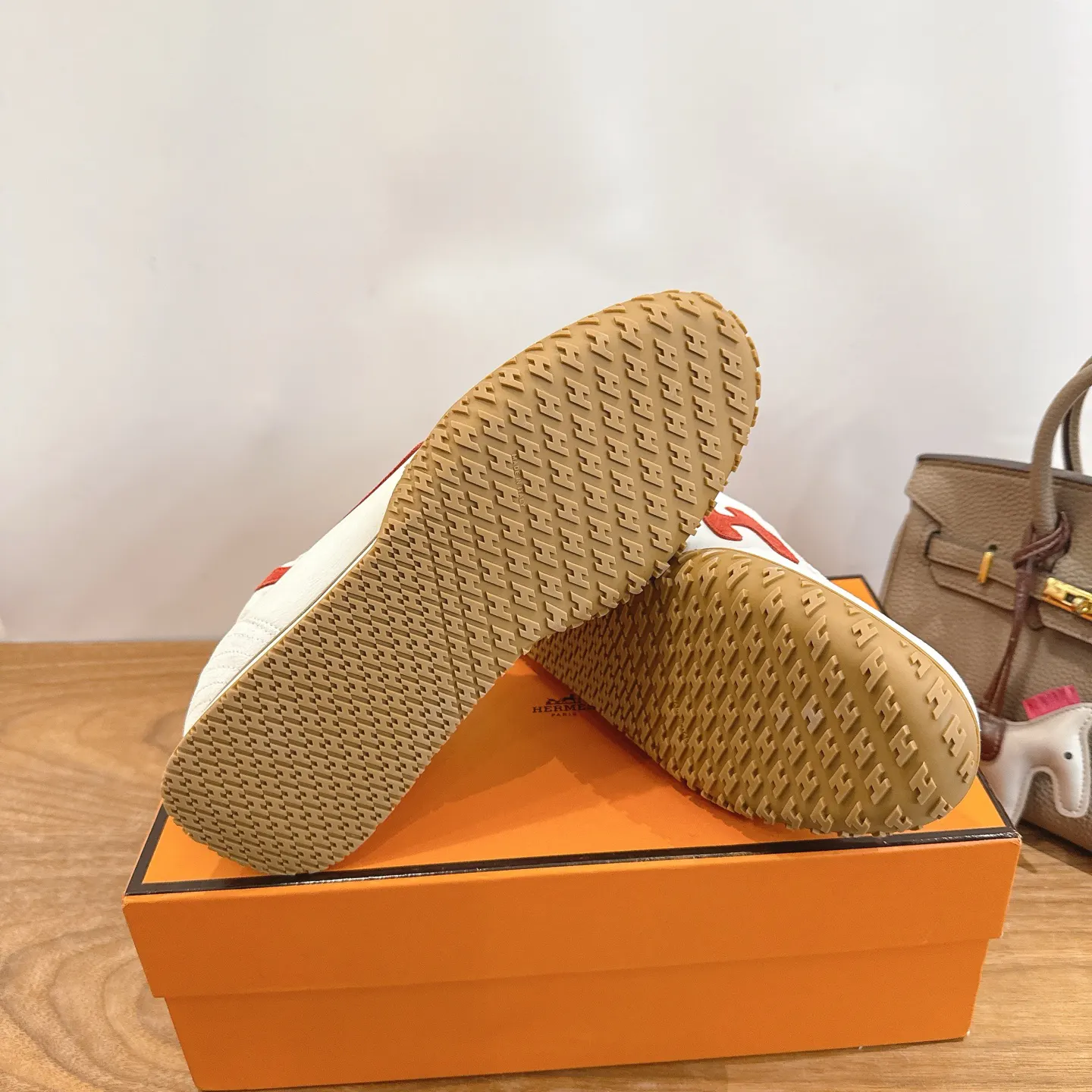 Hermès 运动鞋