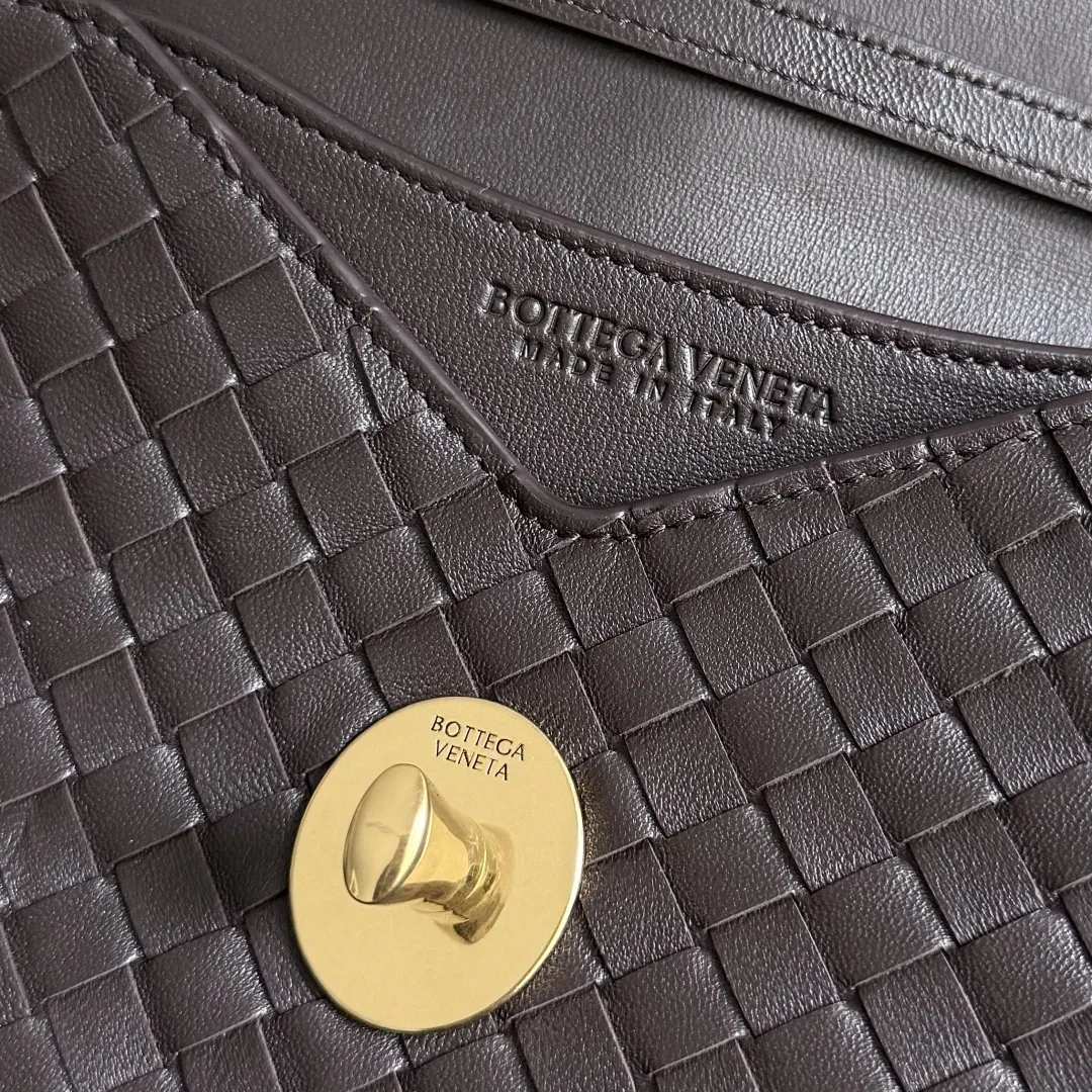 Bottega Veneta 皮革 托特包 大容量托特款