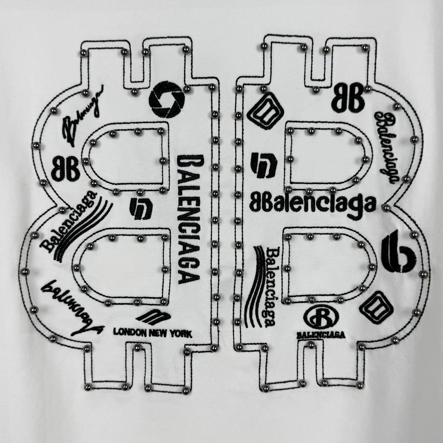 Balenciaga Black Cotton Logo Short Sleeve T-Shirt Street
