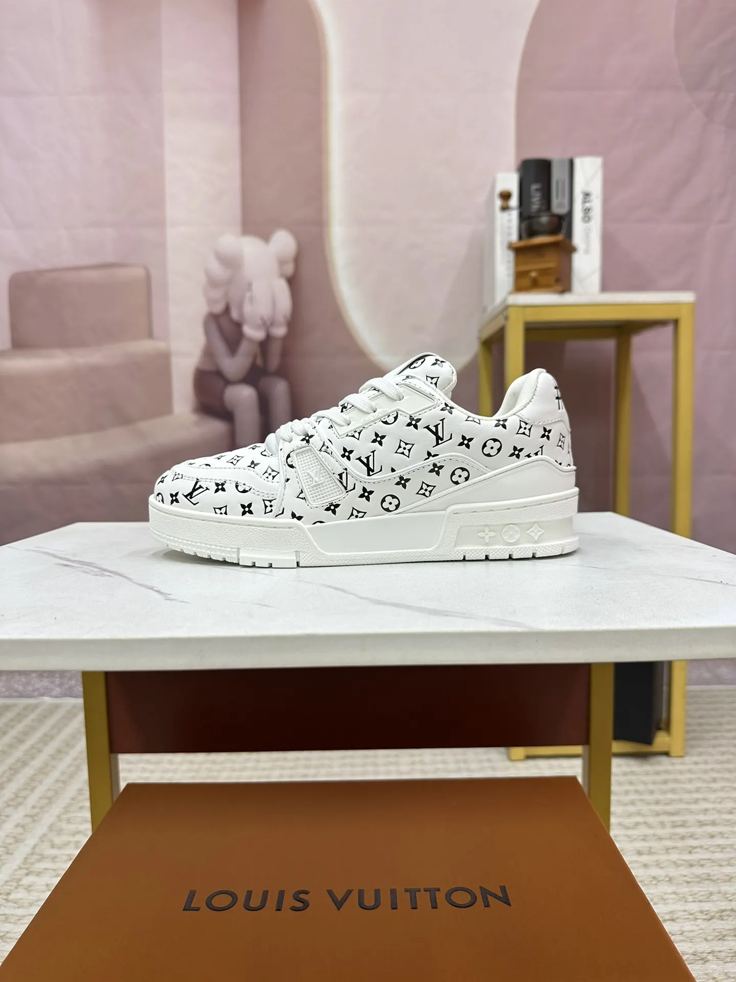 Louis Vuitton Sneakers