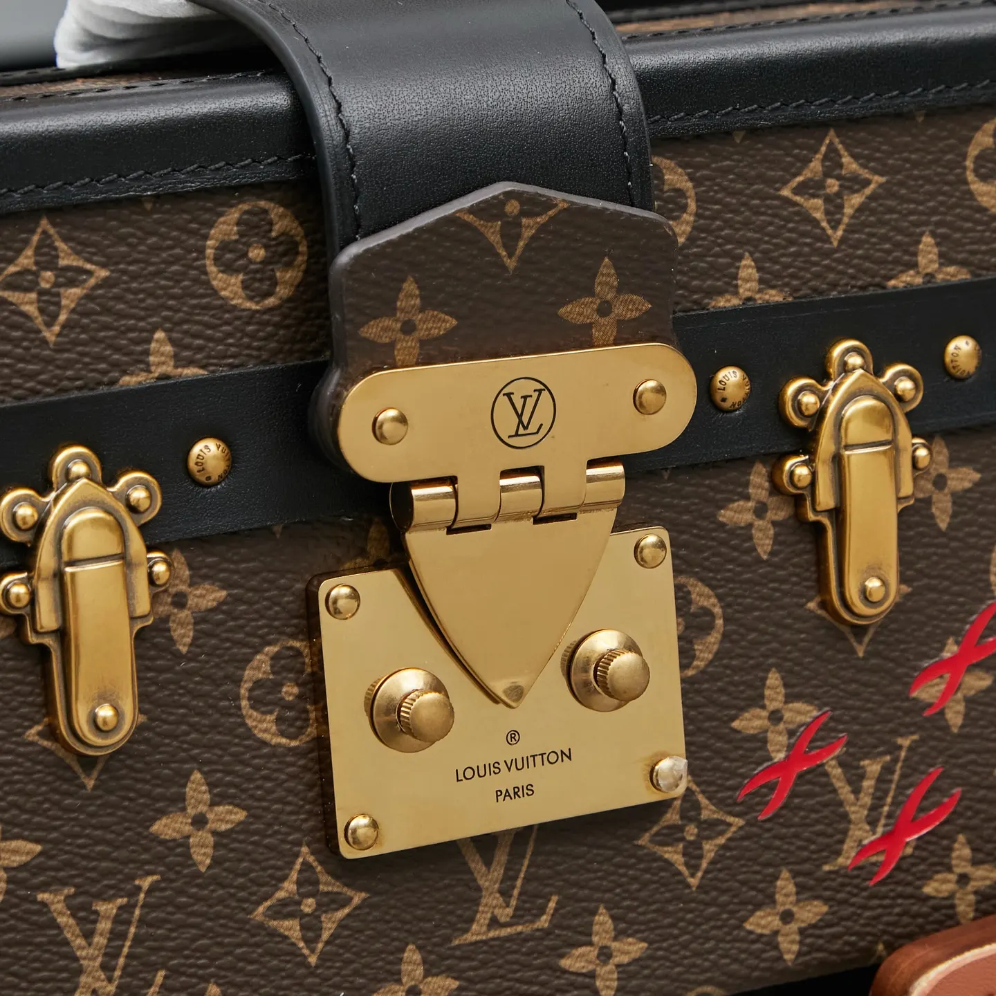 LV 牛皮 手拿包 精致手拿款
