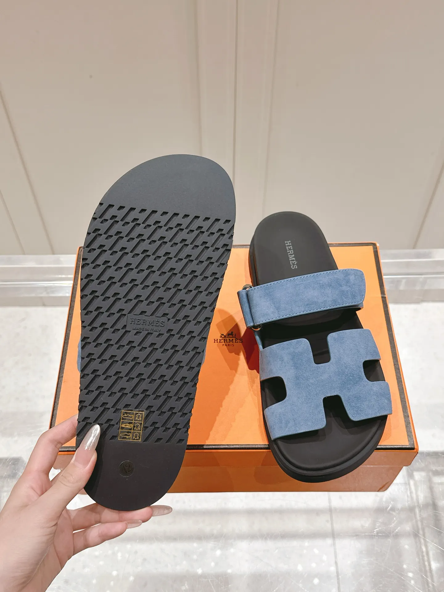 Hermès Oran 羊皮 拖鞋 舒适