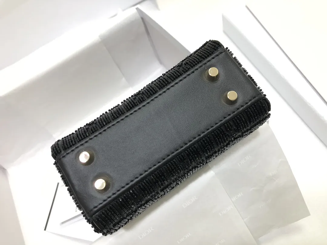 Dior Lady 白色 羊皮 收納包 旅行收納款