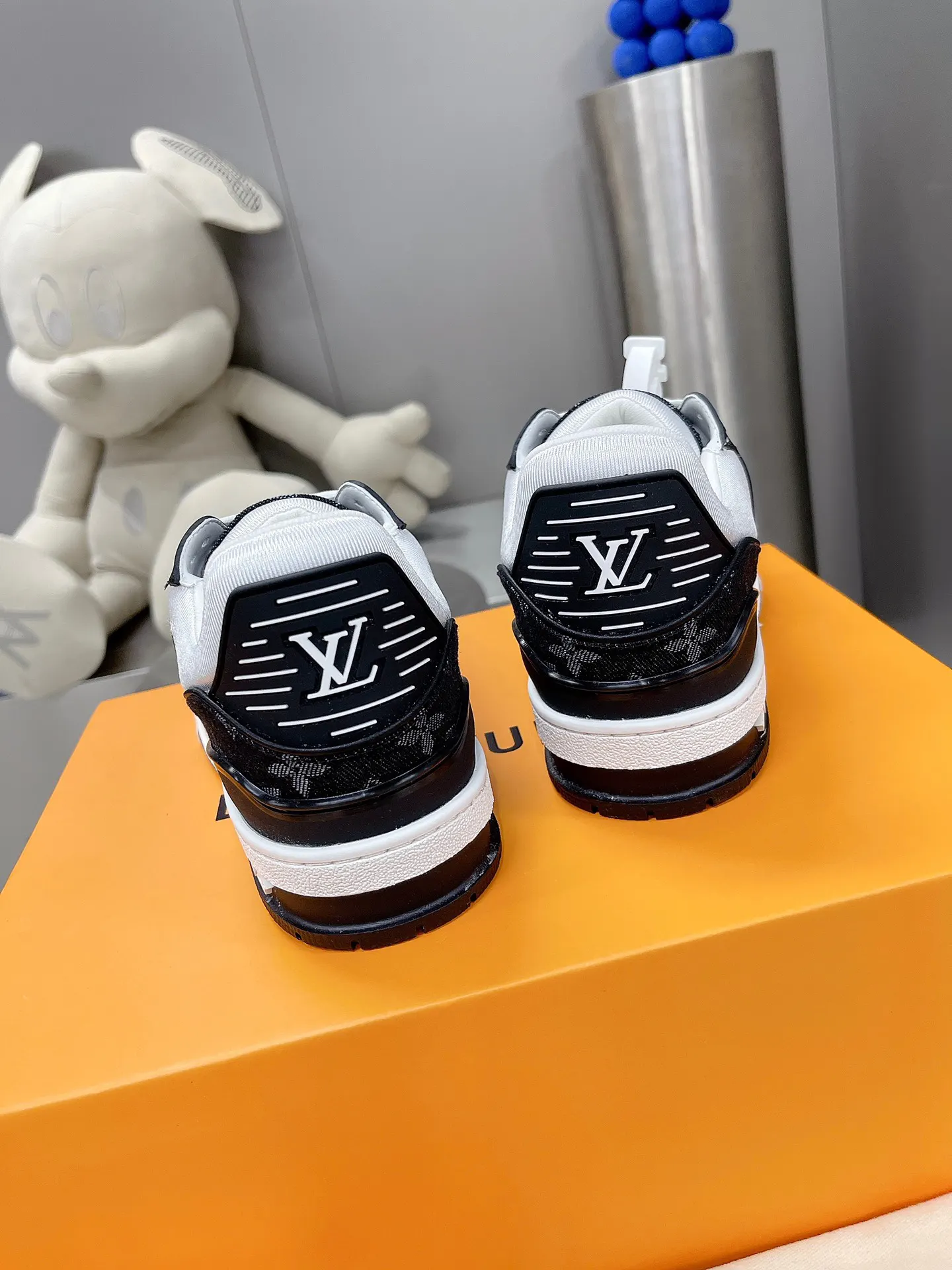 LV sports shoes Image 6 LV sports shoes Image 6