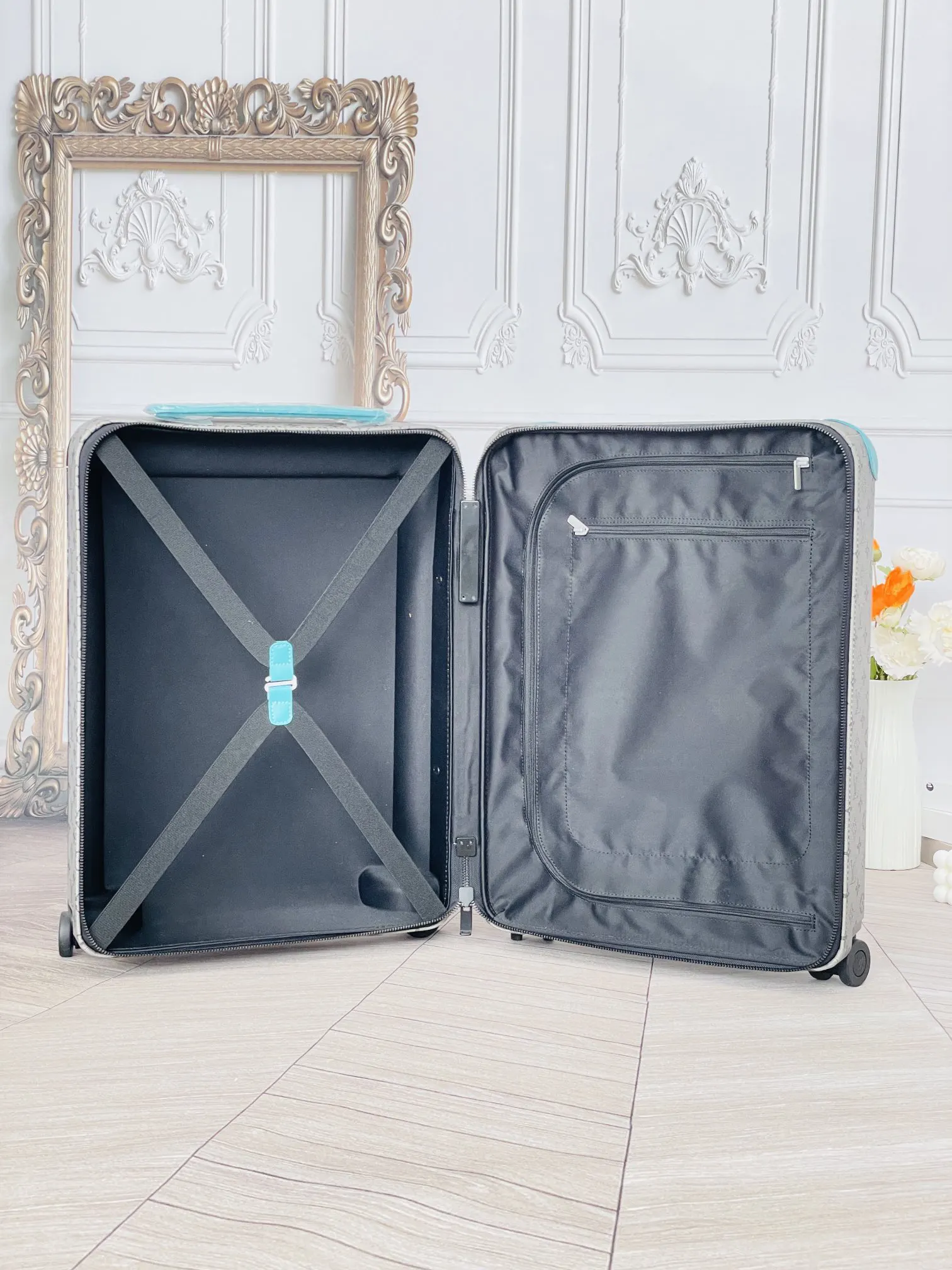 Louis Vuitton Monogram Suitcase Travel Lightweight Canvas