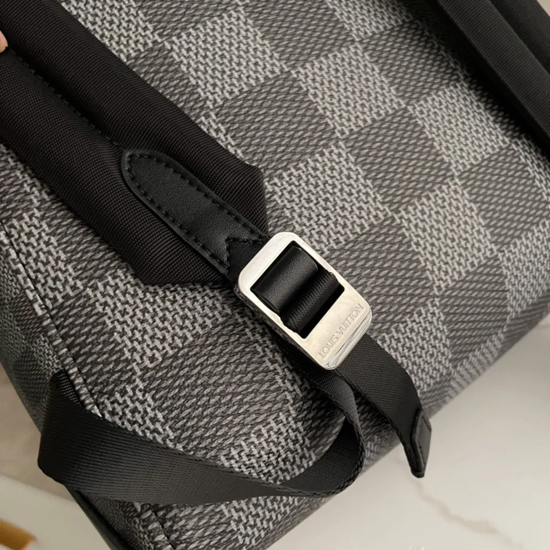 Louis Vuitton Backpack Canvas Image 9 Louis Vuitton Backpack Canvas Image 9