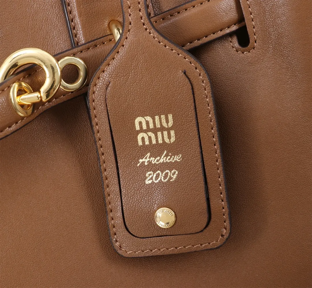 Miu 棕色 金色 羊皮 托特包 大容量托特款