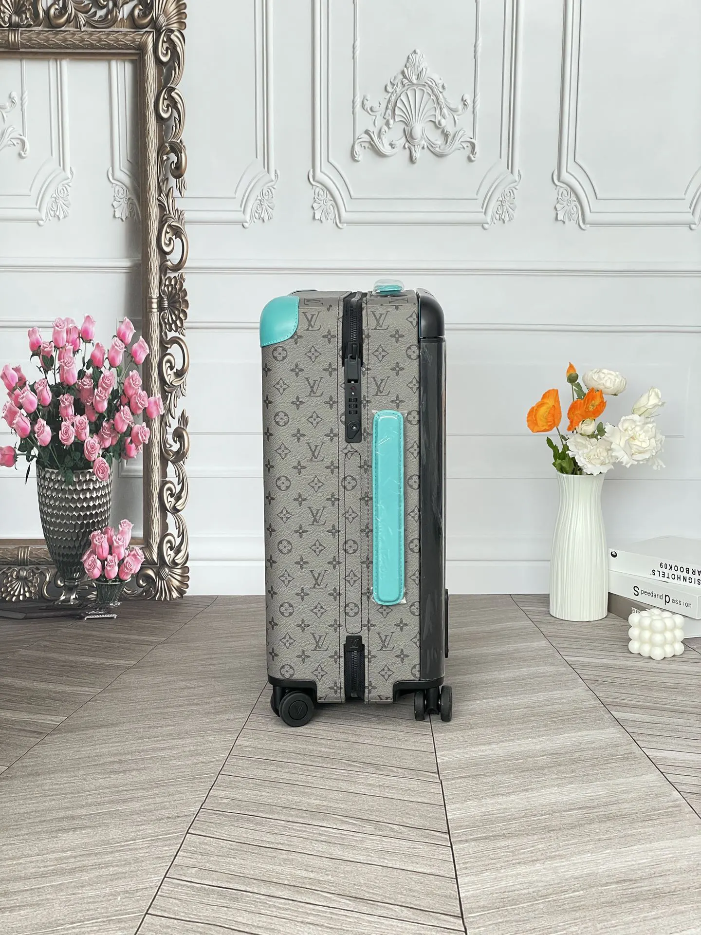Louis Vuitton Monogram Suitcase Travel Lightweight Canvas Image 9 Louis Vuitton Monogram Suitcase Travel Lightweight Canvas Image 9