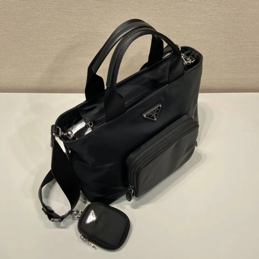 Prada Re-Nylon 尼龙 托特包