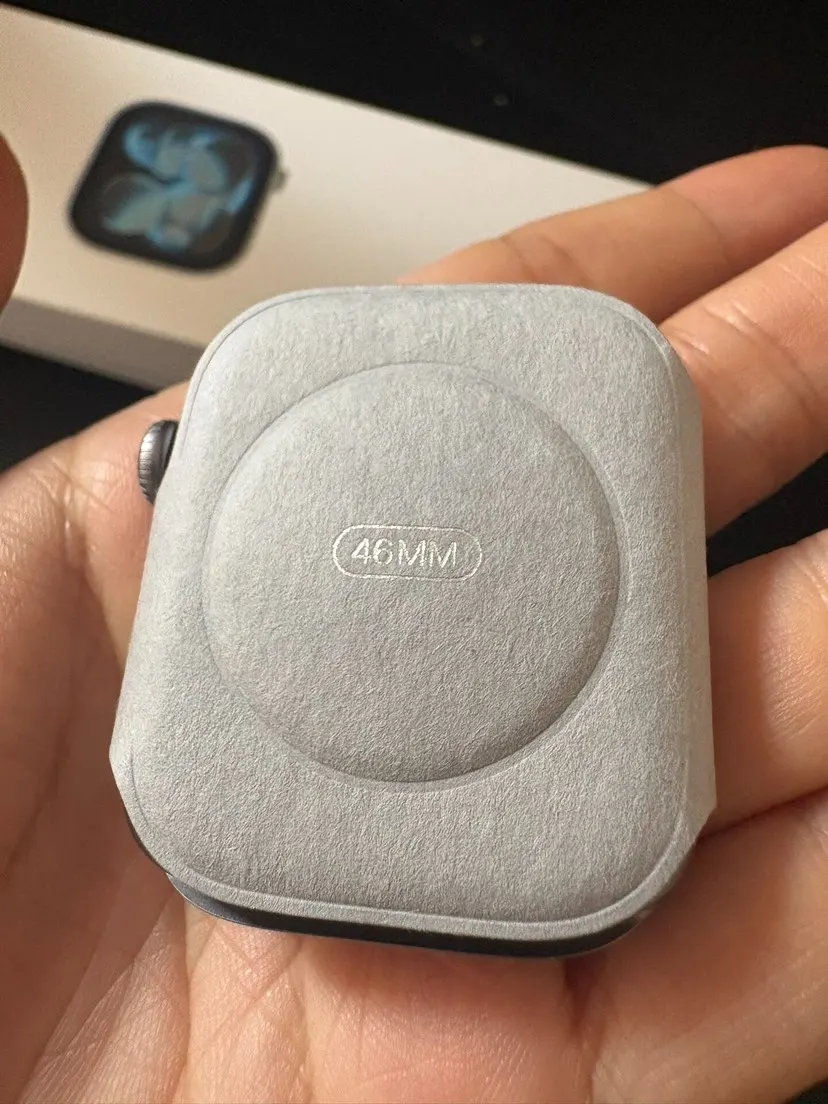 微信下单包邮 送 Apple Watch 手錶 經典腕表款(數字9) 微信下单包邮 送 Apple Watch 手錶 經典腕表款(數字9)