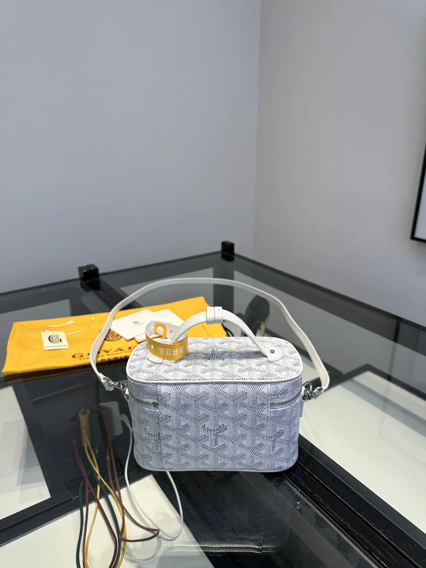 Goyard 白色 小牛皮 收納包 旅行收納款