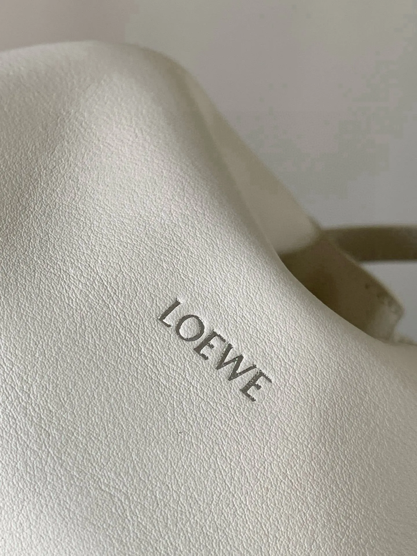 Loewe 小牛皮 福袋迷你 纳帕牛皮革Flamenco手拿包 托特包 大容量托特款