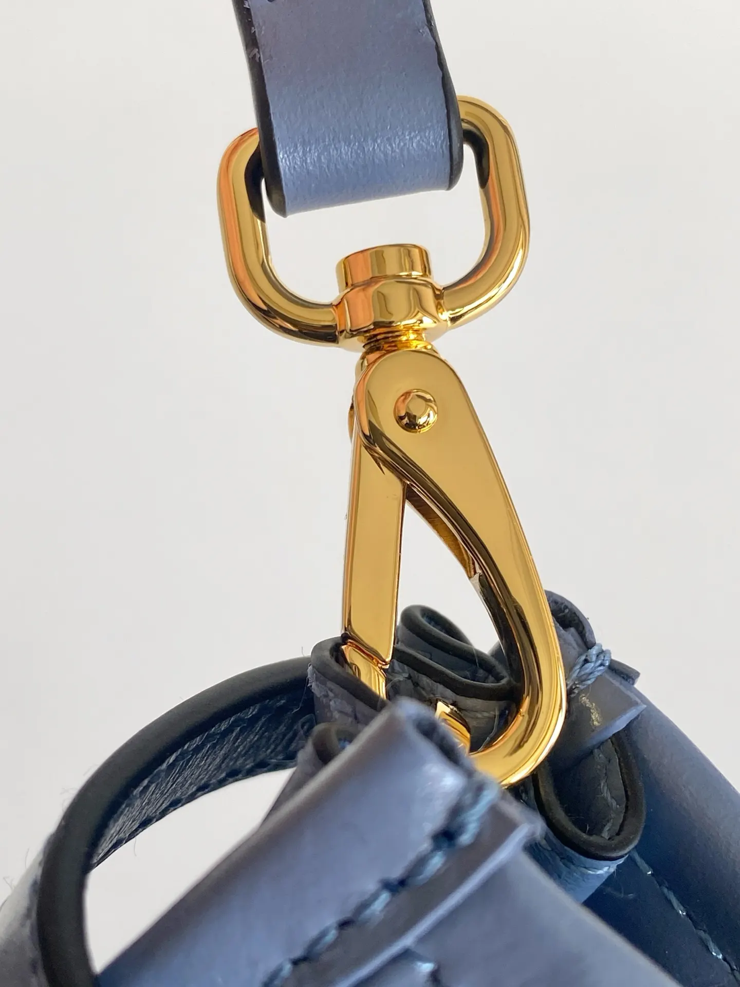 PRADA 1BA486 斜挎包 迷你休闲款