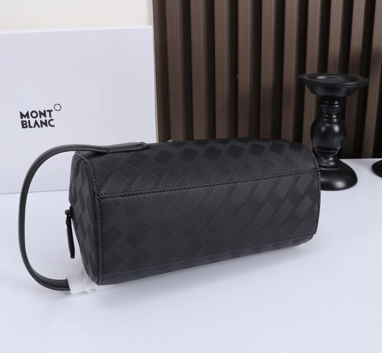 牛皮 MONTBLANC全新万宝龙风尚 系列洗 化妆包 便携收纳款